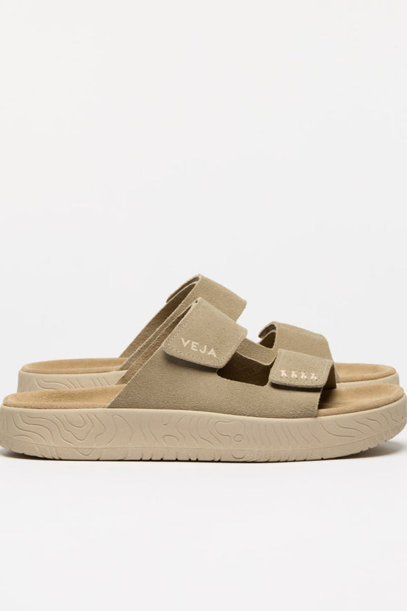 VEJA ETNA suede • pierre • almond