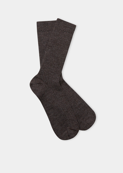 Harvestclub-Harvest-club-Leuven-about-companions-alpaca-socks-different-colors