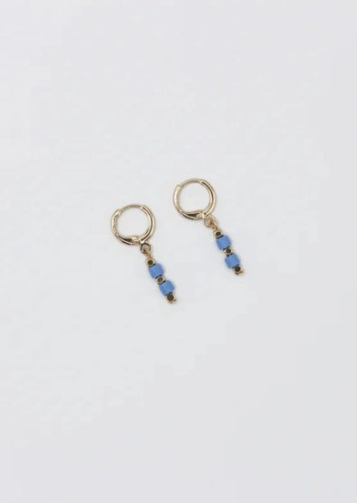 Harvestclub-harvest-club-leuven-studio-nok-nok-earring-petites-02-blue