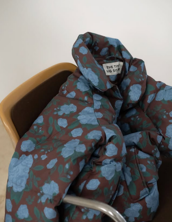 THE TINY BIG SISTER Roses Short Jacket • Dark Brown