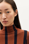 harvestclub-harvest-club-fair-fashion-thinking-mu-thinkingmu-ellen-top-toasted-navy