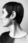 Harvestclub-Harvest-club-Leuven-mimimono-earrings-a-shape-and-a-line