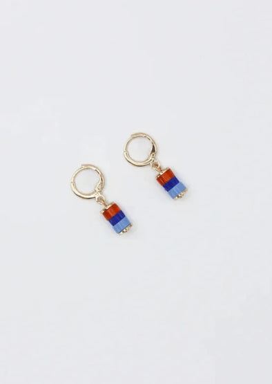 Harvestclub-harvest-club-leuven-studio-nok-nok-earring-petites-04-blue