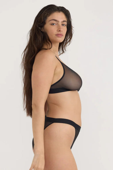 ORGANIC BASICS Mesh Triangle Bralette • Black