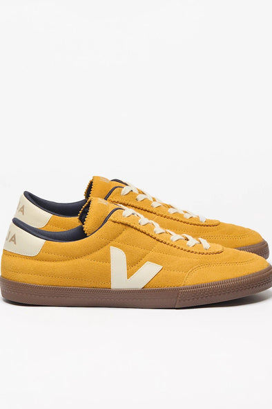 harvest-club-basics-harvestclub-leuven-veja-sneakers-panenka-suede-yellow-fu0320900-safran-pierre-bark