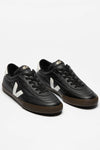 VEJA PANENKA leather • black • white