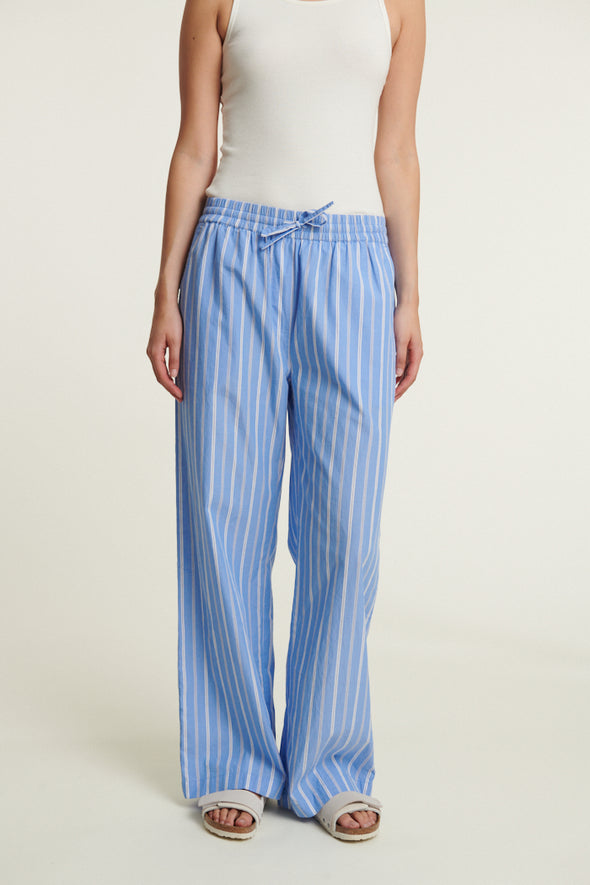 BASIC APPAREL Candy Pants • Quiet Harbor