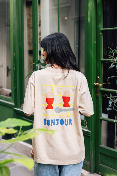 harvest-club-harvestclub-leuven-olow-loose-fitting-cream-t-shirt-tshirt-bonjour-5