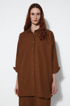 harvest-club-leuven-2638-cm-ta_morris_shirt_tobacco_rita_row_women_aw25_3