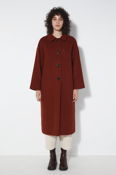 harvest-club-leuven-2648-ab-ru_aline_coat_rust_rita_row_women_aw25_1