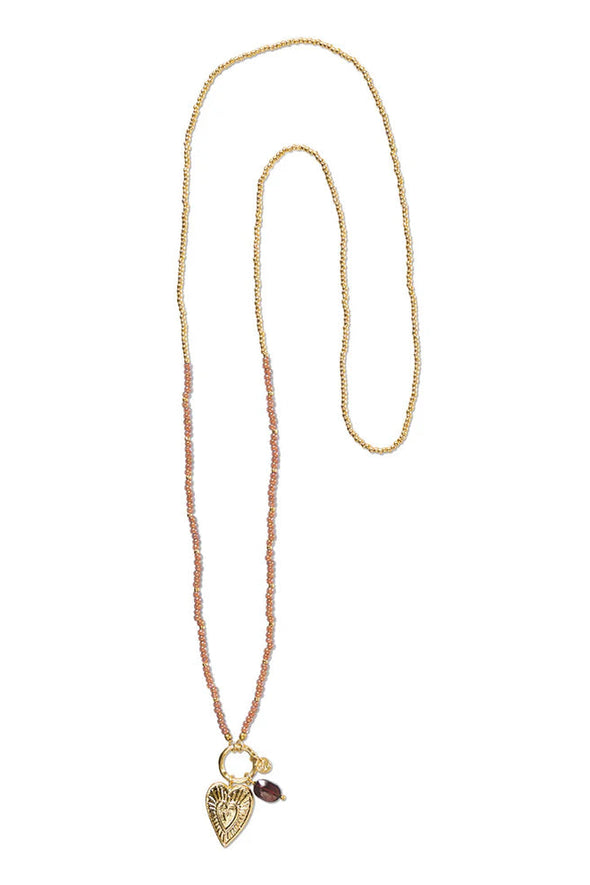 harvestclub-harvest-club-leuven-a-beautiful-story-abeautifulstory-fantastic-garnet-necklace-gold-plated-1
