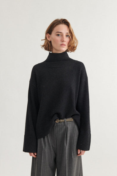 harvestclub-harvest-club-leuven-basicapparel-basic-apparel-cady-t-neck-dark-grey-melange-2