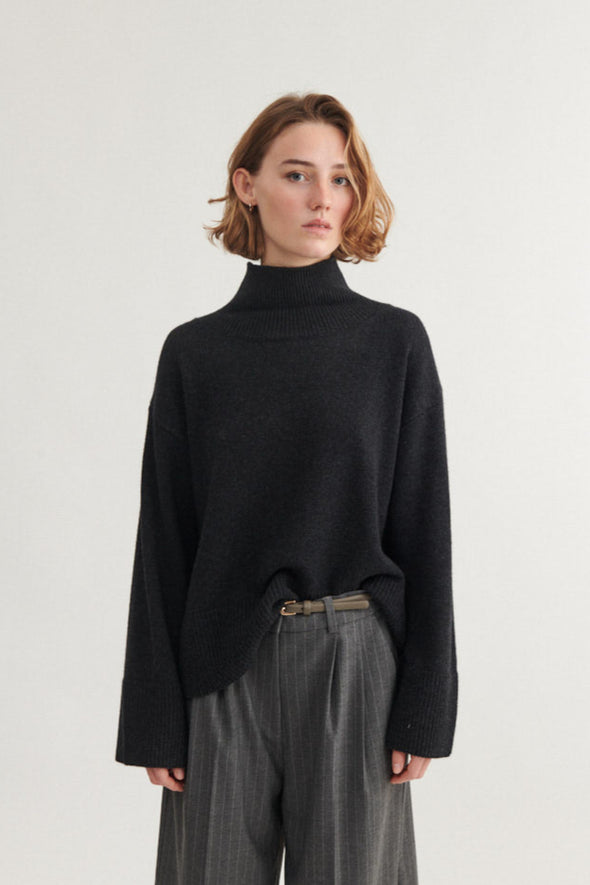 harvestclub-harvest-club-leuven-basicapparel-basic-apparel-cady-t-neck-dark-grey-melange-2