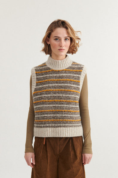 harvestclub-harvest-club-leuven-basicapparel-basic-apparel-sally-vest-Lightgreymel-carafe-buckskin-1