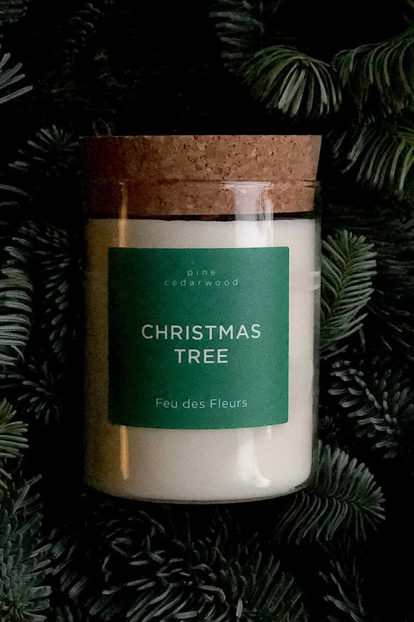 harvestclub-harvest-club-leuven-feu-des-fleurs-christmas-tree-candle-320gr-2