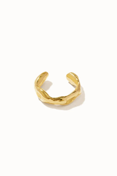 harvestclub-harvest-club-leuven-flawed-luna-cuff-gold-1
