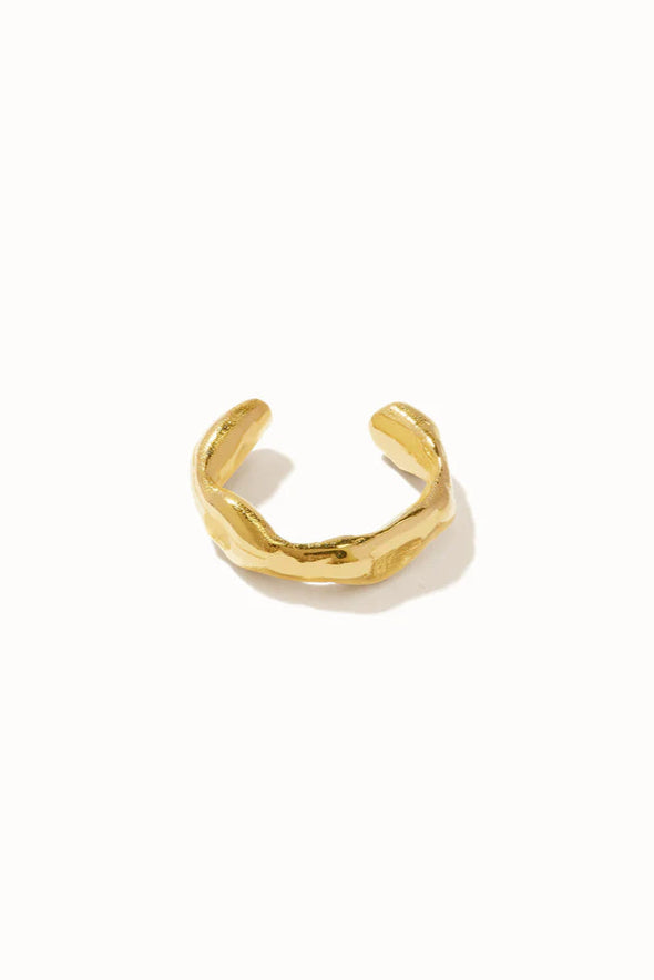 harvestclub-harvest-club-leuven-flawed-luna-cuff-gold-1