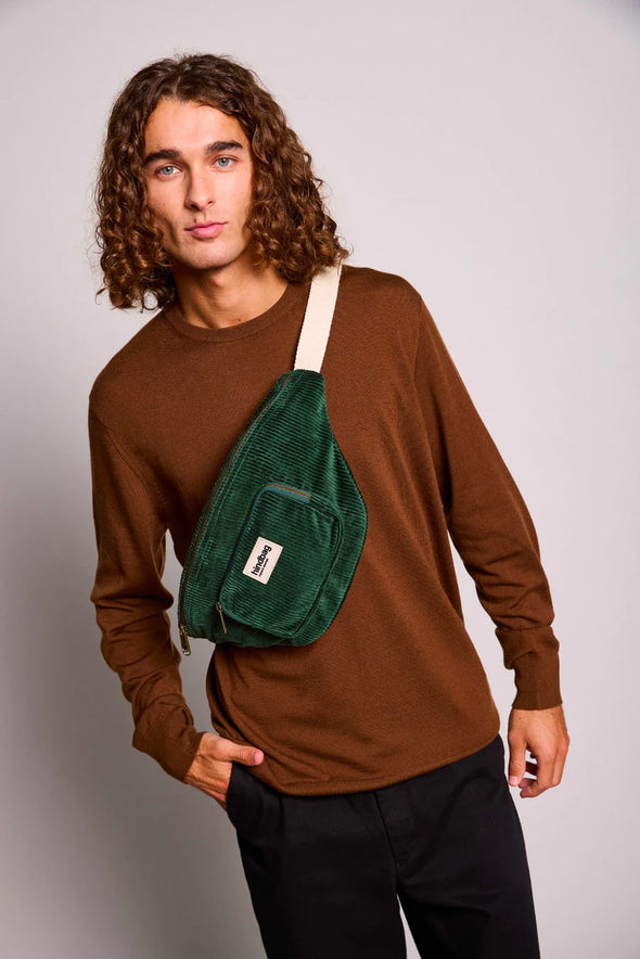 harvestclub-harvest-club-leuven-hindbag-fanny-pack-xl-sofia-sac-banane-velvet-forest-green-1