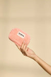 harvestclub-harvest-club-leuven-hindbag-ss25-porte-monnaie-lili-eponge-rose-hindbag_900x_058b6640-0e95-400a-a899-31264f9a200a