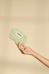 harvestclub-harvest-club-leuven-hindbag-ss25-porte-monnaie-lili-eponge-vert-hindbag_900x_5eef488e-c7a9-4621-afc7-a12ceaca7f4c