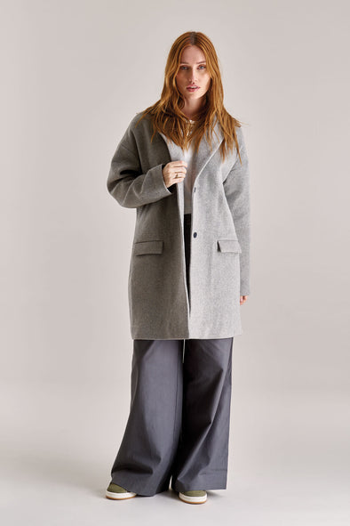 harvestclub-harvest-club-leuven-komodo-olivia-coat-grey-1_5468089a-79bb-4ca0-8a15-8a127a182dbf