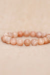 harvestclub-harvest-club-leuven-mujajuma-bracelet-10mm-peach-moonstone-plain-gem-g-pl-ht-402918-nl-G