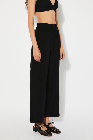 harvestclub-harvest-club-leuven-rita-row-ritarowSS25_TIMELESS_LOW_WEB251919-PA_Black_Pants_TABITA_SS25_2