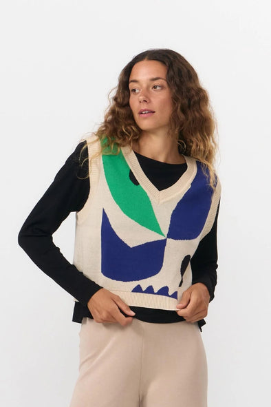 harvestclub-harvest-club-leuven-suite13-aw25-amates-vest-bird