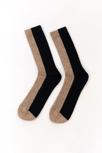 harvestclub-harvest-club-leuven-suite13-aw25-bicolor-wool-socks-black-1