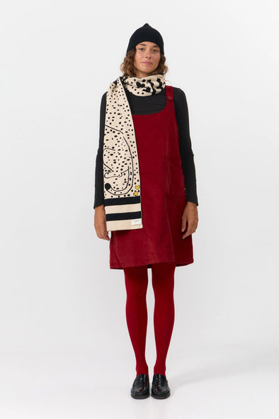 harvestclub-harvest-club-leuven-suite13-aw25-london-scarf-jacquard-spot-1