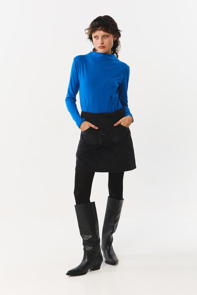 harvestclub-harvest-club-leuven-suite13-aw25-minto-body-blue