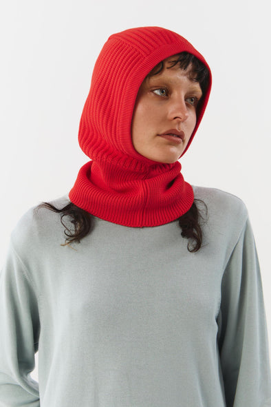 harvestclub-harvest-club-leuven-suite13-aw25-regina-balaclava-Suite13-regina-balaclava-red