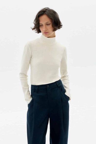 harvestclub-harvest-club-leuven-thinkingmu-thinking-mu-aine-hemp-top-white-1