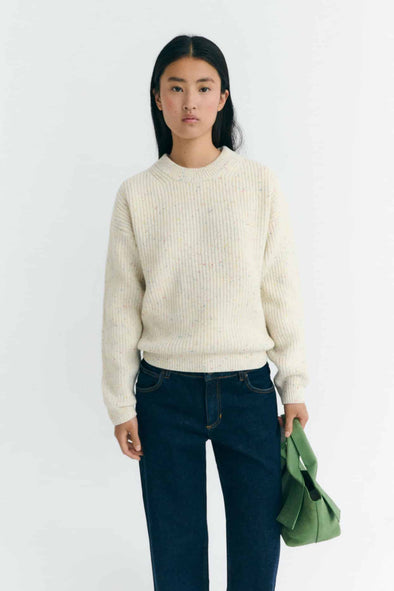 harvestclub-harvest-club-leuven-thinkingmu-thinking-mu-carmen-knitted-sweater-ecru-1