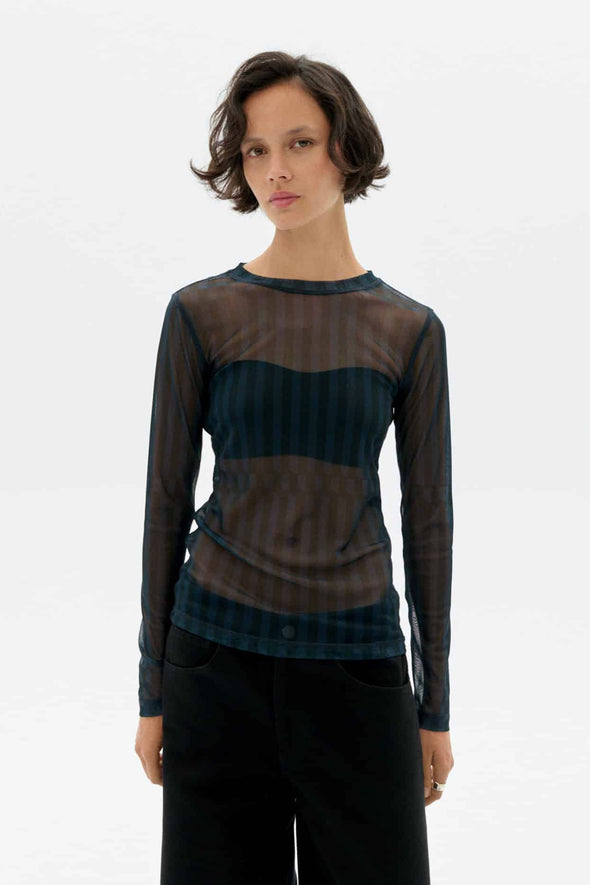 harvestclub-harvest-club-leuven-thinkingmu-thinking-mu-tere-top-blue-esque-1