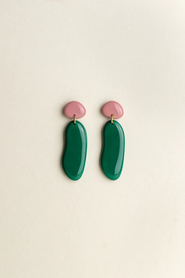harvestclub-harvest-club-leuven-van-schaaijk-studio-earrings-nora-bloom-emerald-1