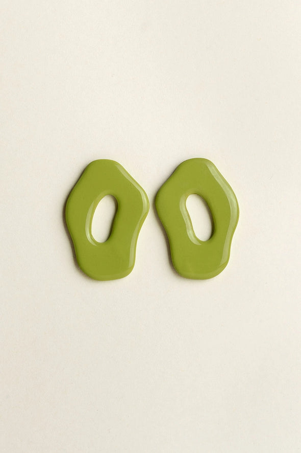 harvestclub-harvest-club-leuven-van-schaaijk-studio-faye-earrings-pistache