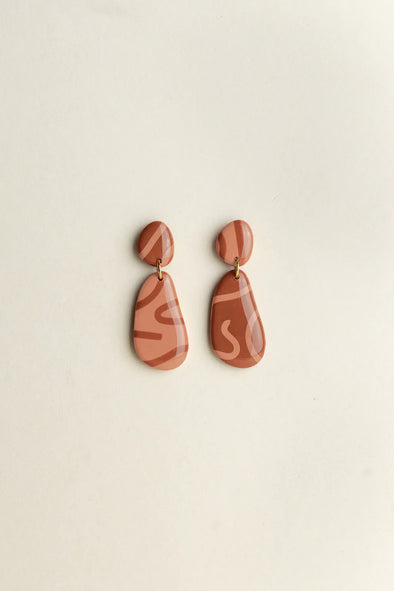 harvestclub-harvest-club-leuven-van-schaaijk-studio-ivy-earrings-amber-guave-1