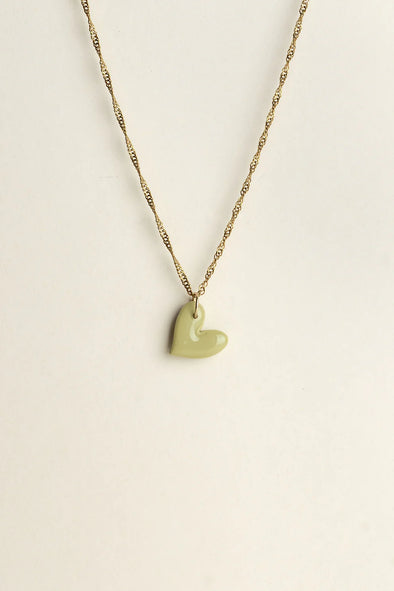harvestclub-harvest-club-leuven-van-schaaijk-studio-jolie-necklace-avocado-1