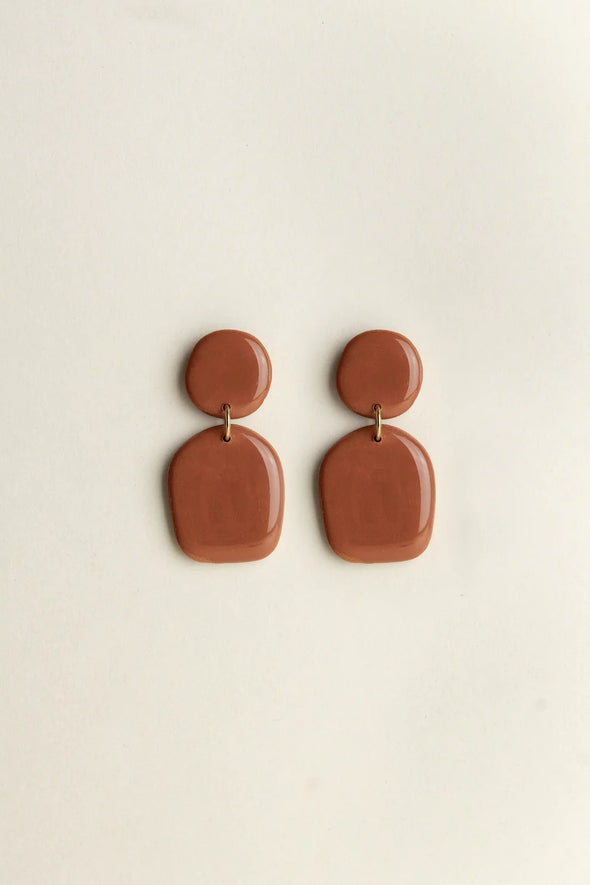 harvestclub-harvest-club-leuven-van-schaaijk-studio-nina-earrings-amber-1