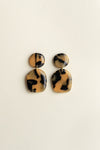 harvestclub-harvest-club-leuven-van-schaaijk-studio-nina-earrings-tortoise-sand-1
