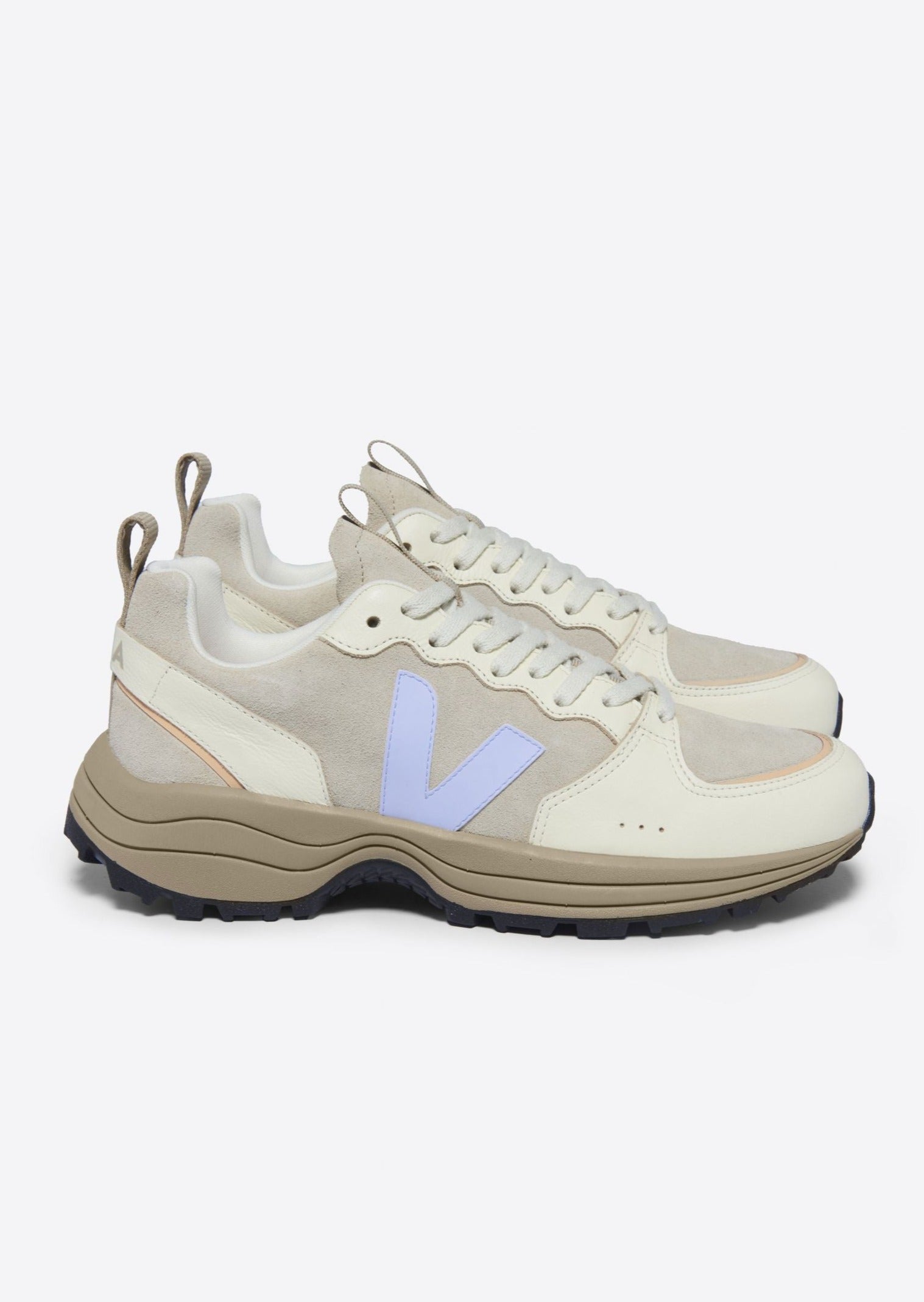 Thyme  VEJA VENTURI suede • almond • swan – HARVEST CLUB