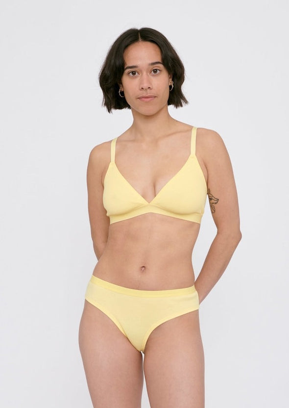 harvestclub-harvest-club-leuven-organic-basics-organic-cotton-rib-flex-triangle-bra-different-colors