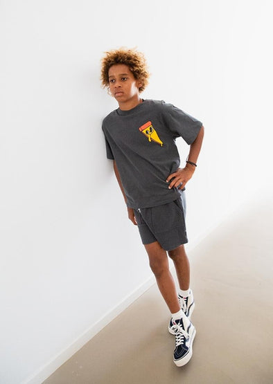 harvestclub-harvest-club-leuven-hundred-pieces-organic-cotton-pizza-life-loose-t-shirt-off-black