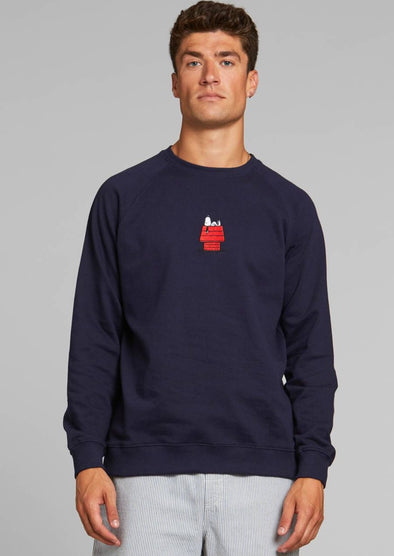 harvestclub-harvest-club-leuven-dedicated-peanuts-sweatshirt-malmoe-limited-edition-doghouse-navy