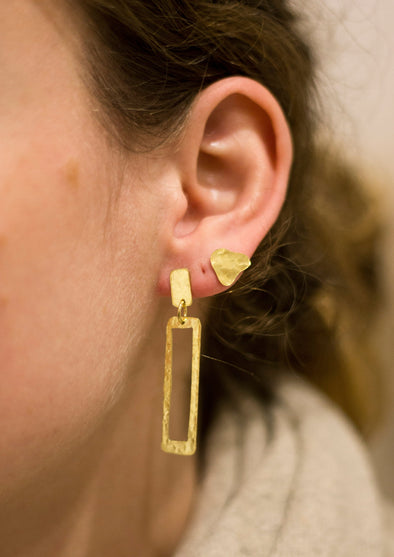 Harvestclub-Harvest-club-Leuven-mumkin-open-rectangular-earring-hangers-brass-large