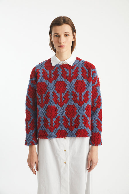 Harvestclub-Harvest-club-Leuven-rita-row-muche-red-flowers-wool-sweater-unicolors